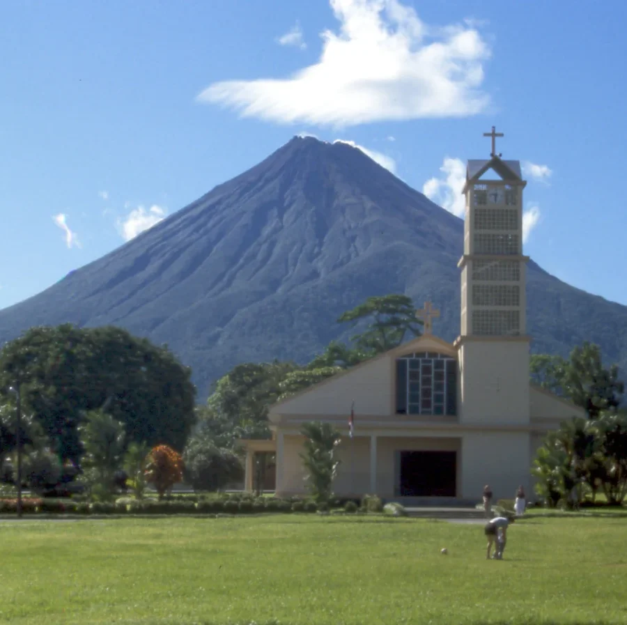 La Fortuna town and Arenal, December 2001